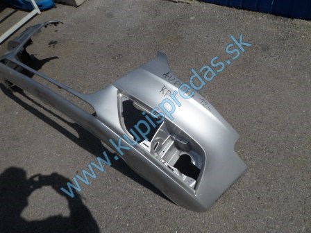 predný nárazník na audi a4 , 8K0807437AA